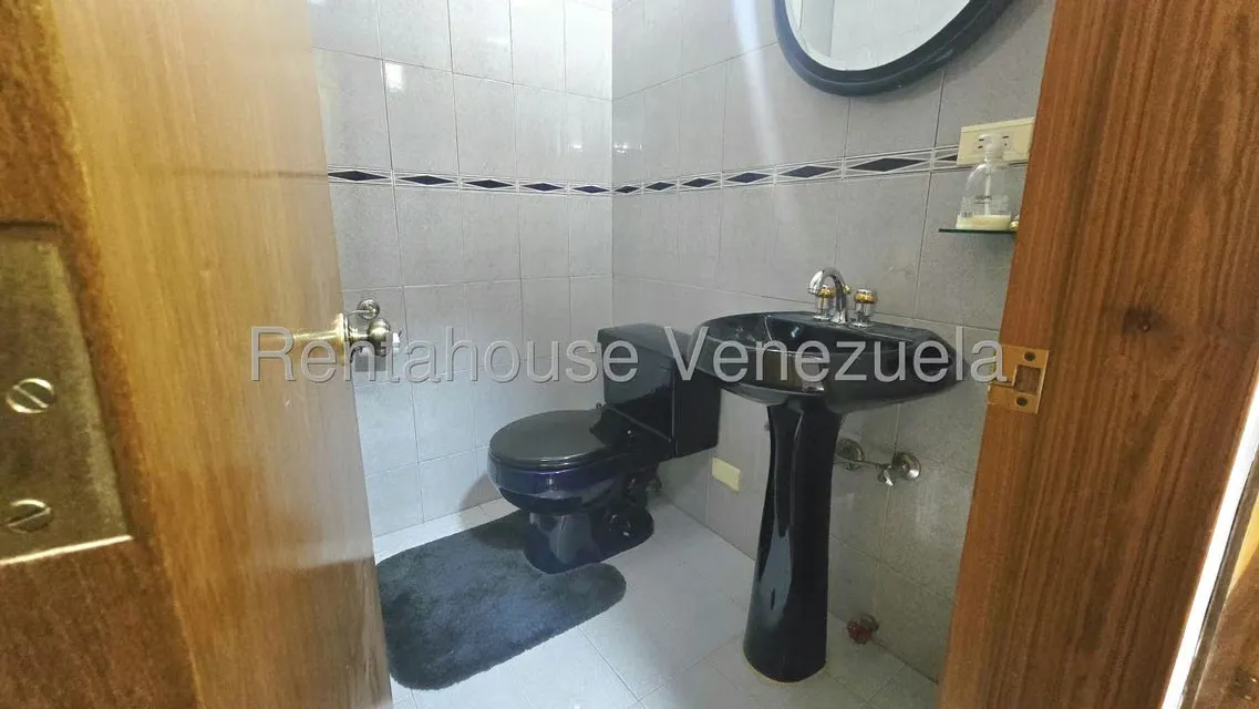 Apartamento (1 Nivel) en Venta en Cumbres de Curumo, Distrito Metropolitano - 15