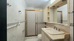 Vista 24
