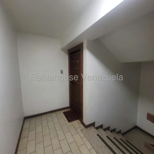 Apartamento (1 Nivel) en Venta en El Marques, Distrito Metropolitano - 19