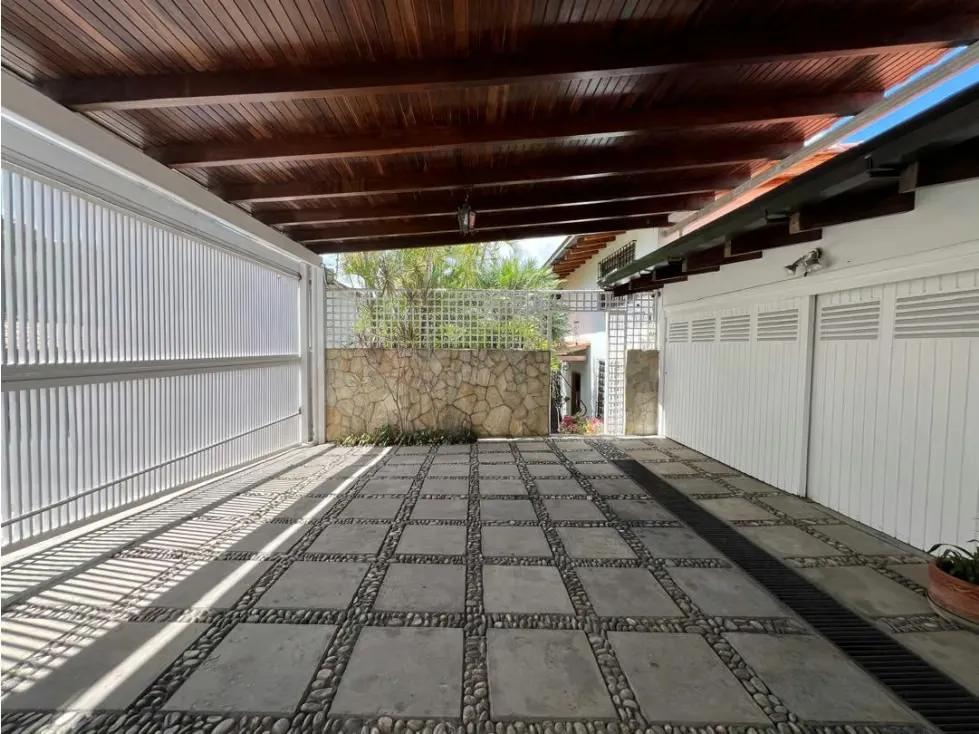 Se vende casa 813m² 3h/4b/4p Lomas del Mirador - 19