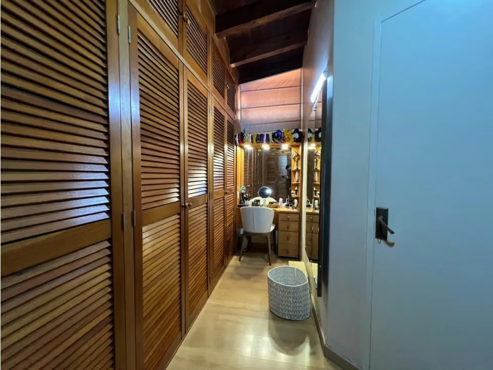 Se vende casa 813m² 3h/4b/4p Lomas del Mirador - 22