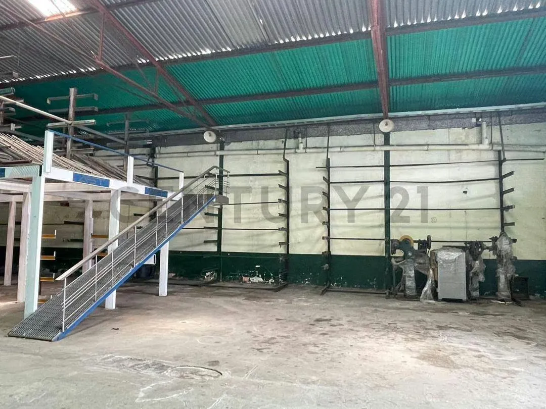 Venta de Galpón Industrial - 4