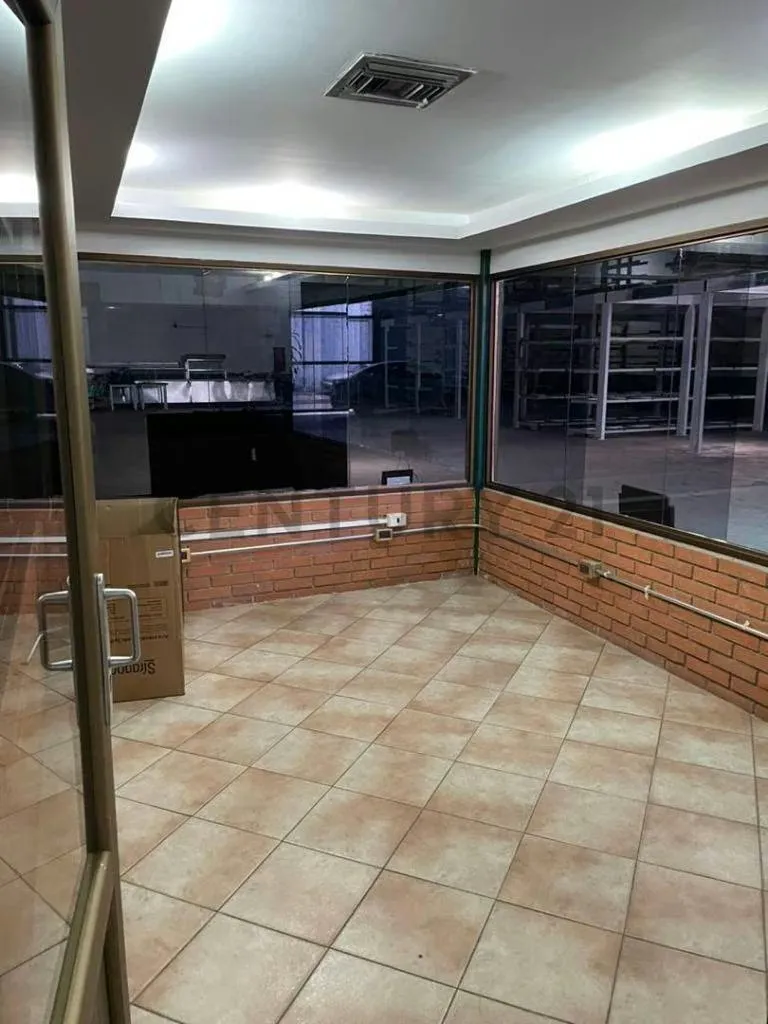 Venta de Galpón Industrial - 10