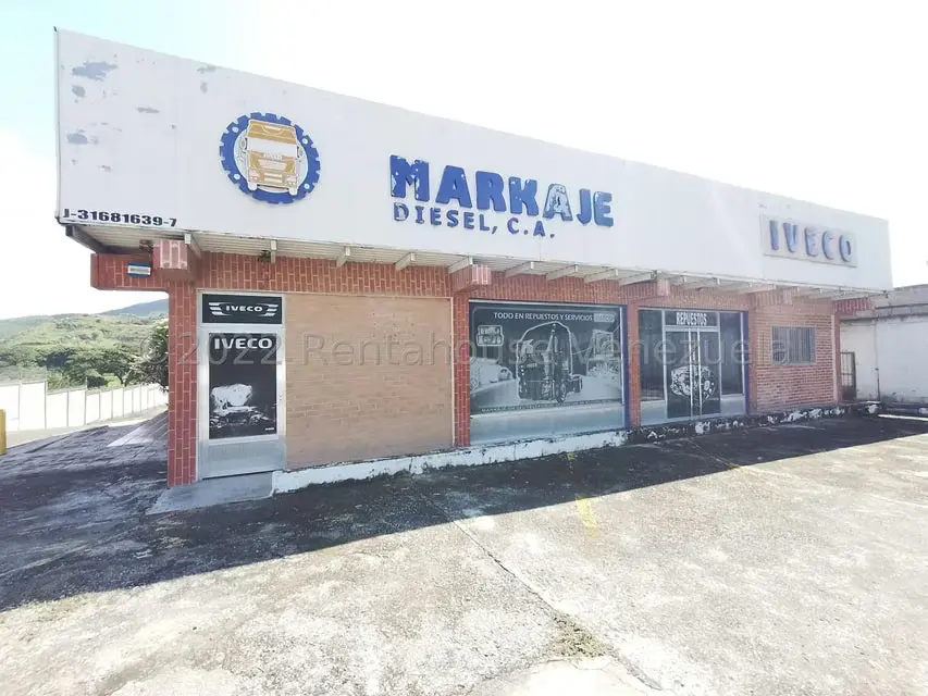 Terreno (Comercial) en Venta en Centro, Aragua - 2