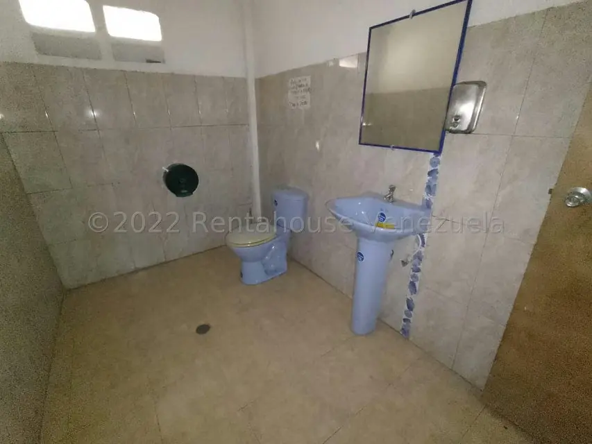 Terreno (Comercial) en Venta en Centro, Aragua - 24