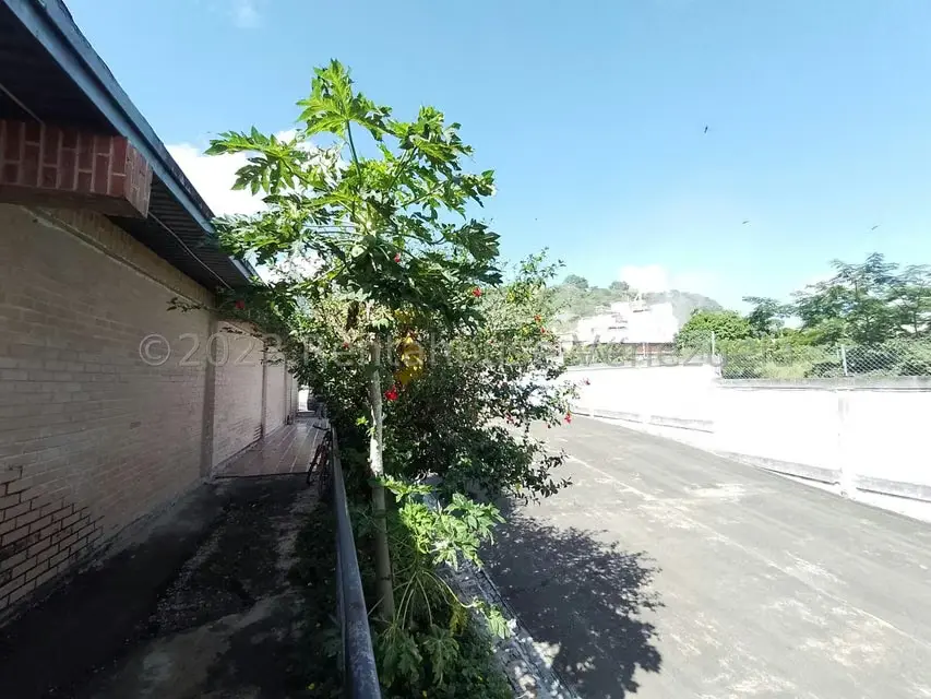 Terreno (Comercial) en Venta en Centro, Aragua - 38