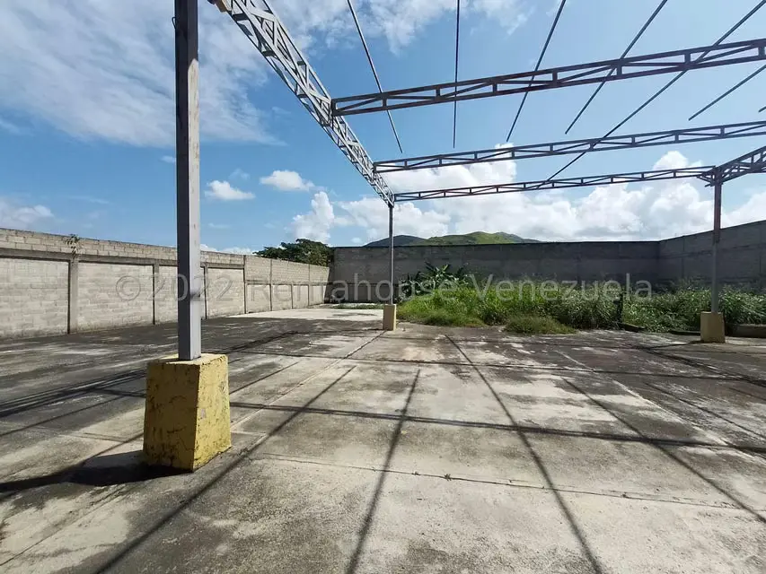 Terreno (Comercial) en Venta en Centro, Aragua - 60