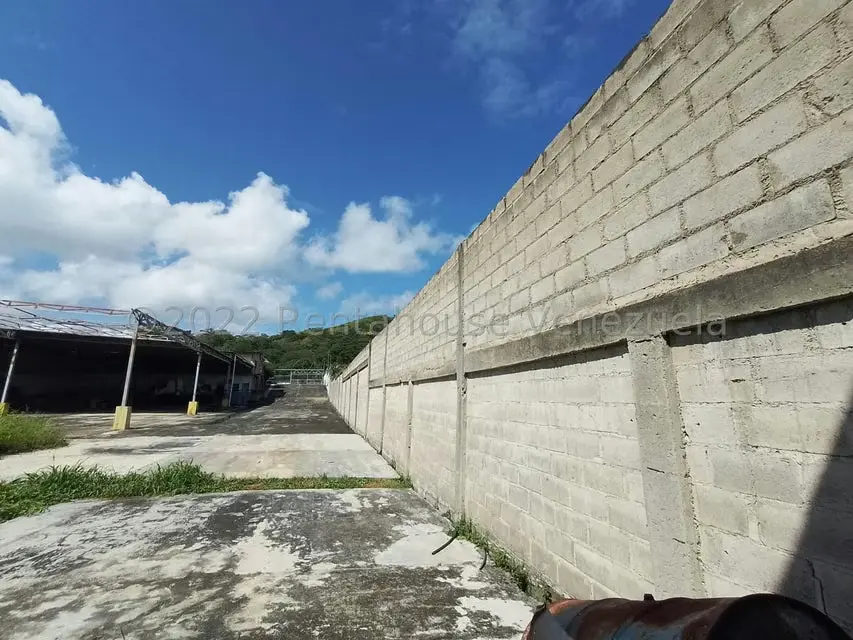 Terreno (Comercial) en Venta en Centro, Aragua - 64