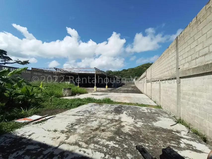 Terreno (Comercial) en Venta en Centro, Aragua - 65