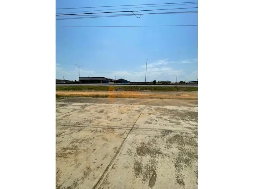 Terreno Comercial e Industrial en la Autopista Valencia TCL T 7300978