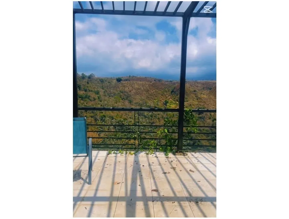 Se vende Casa 1.500m² 4h/3b/5p La Lagunita
