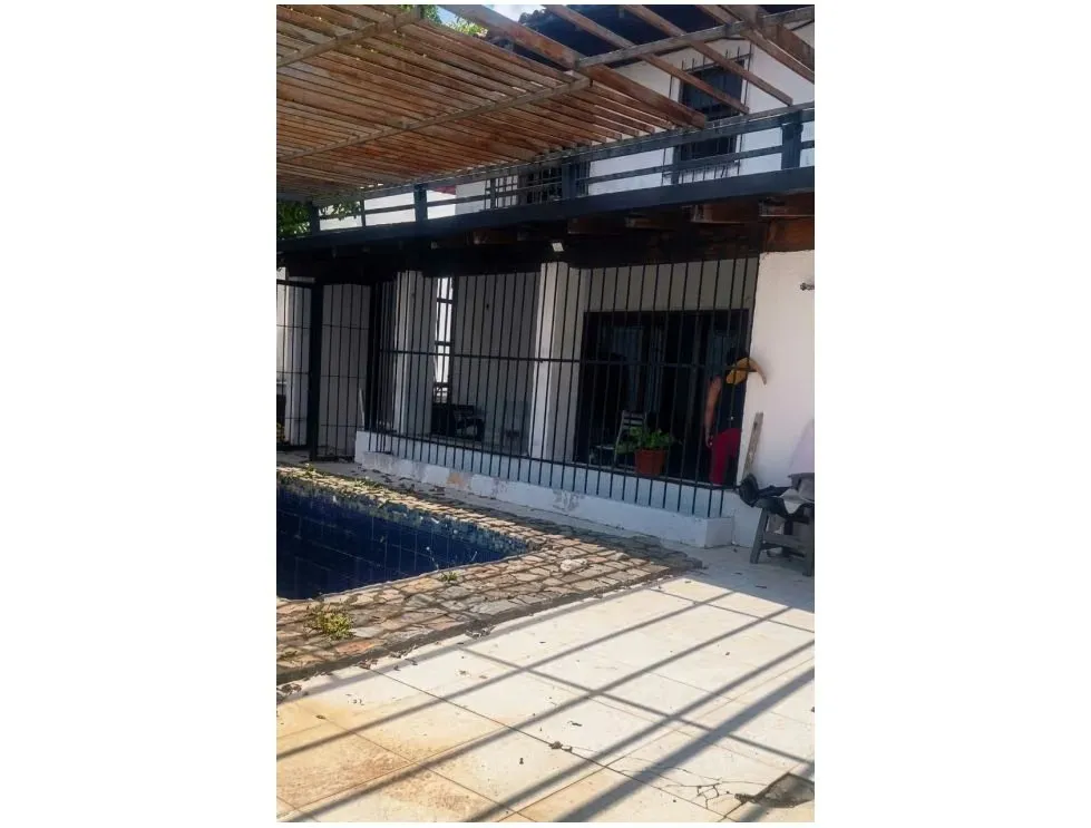 Se vende Casa 1.500m² 4h/3b/5p La Lagunita - 2