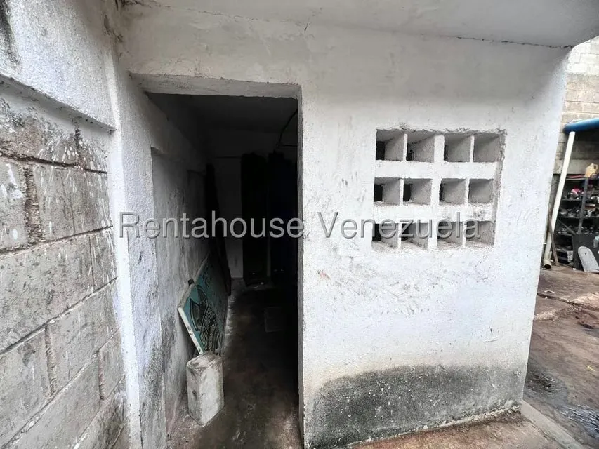 Terreno (Comercial) en Venta en La Barraca, Aragua - 37