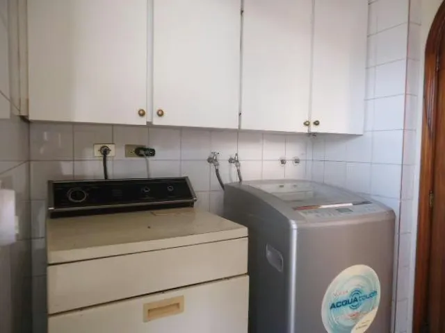 Casa (Multipes Niveles) en Venta en Colinas de Santa Monica, Distrito Metropolitano - 53