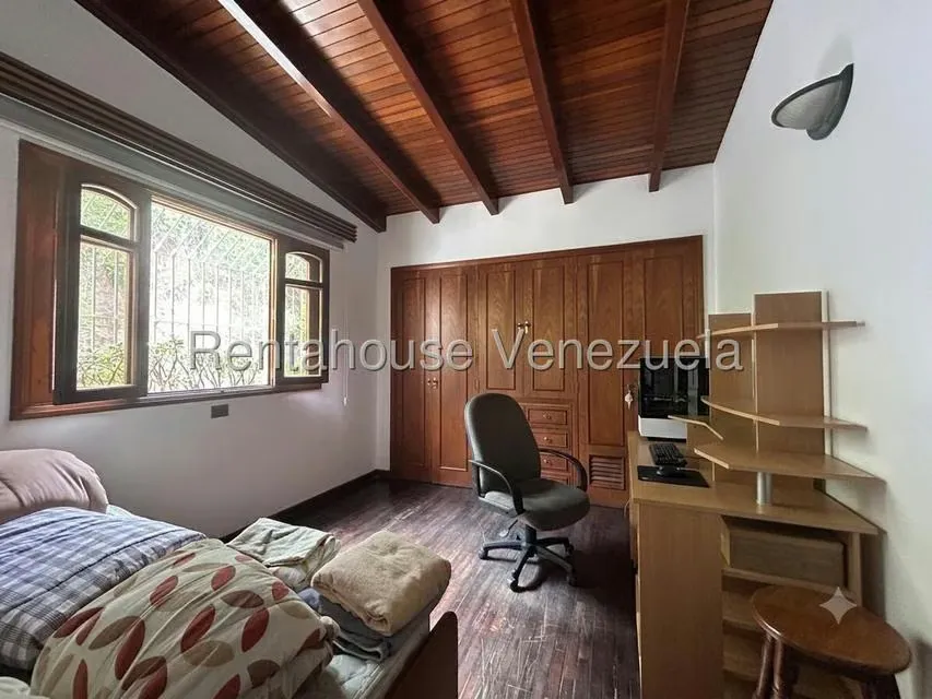 Casa (Multipes Niveles) en Venta en Colinas de Santa Monica, Distrito Metropolitano - 62