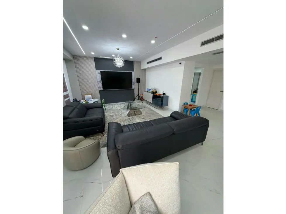 SE VENDE PB 406 m2 4H+2S/ 4.5B+S / 4P Mirador Los Campitos - 8