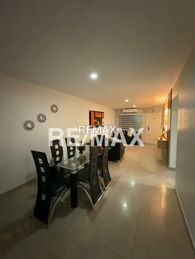 Hermosa Casa de una planta en El Placer - 4