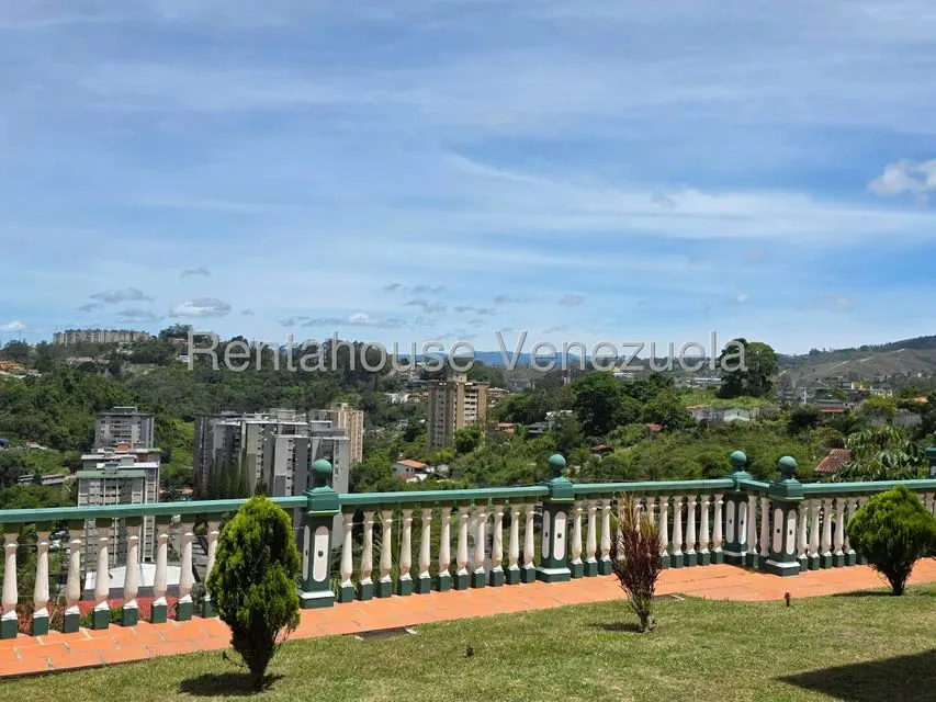 Casa (Duplex) en Venta en La Morita, Miranda - 28