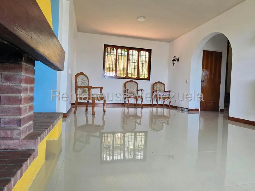 Casa (Duplex) en Venta en La Morita, Miranda - 4