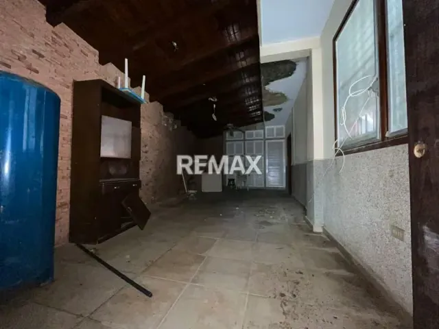 EN VENTA CASA DE OPURTUNIDAD A LA ORILLA DE LA CARRETERA MORÓN CORO EN EL CONJUNTO RESIDENCIAL CORALITO - 13