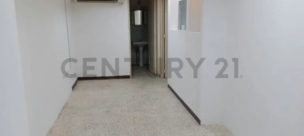 CS - VENTA DE LOCAL COMERCIAL. PARCELAMIENTO DON BOSCO. LOS RUICES. - 27