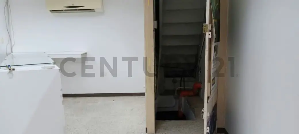 CS - VENTA DE LOCAL COMERCIAL. PARCELAMIENTO DON BOSCO. LOS RUICES. - 28