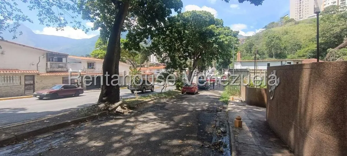 Apartamento (1 Nivel) en Venta en Lomas del Avila, Distrito Metropolitano - 108