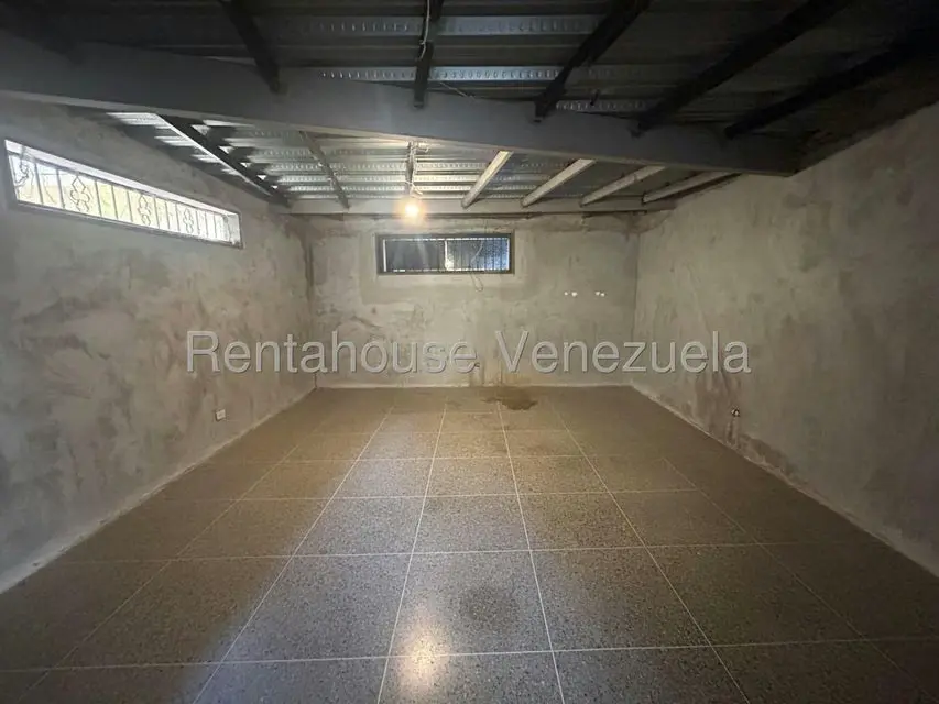 Casa (Multipes Niveles) en Venta en Parroquia Santa Rosalia, Distrito Metropolitano - 28
