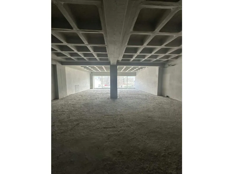 VENTA DE OFICINA EN LAS MERCEDES - 9