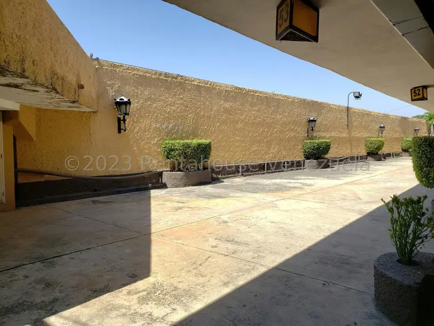Local Comercial en Venta en Carretera Nacional, Aragua - 27