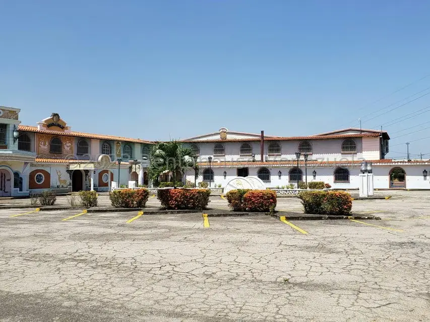 Local Comercial en Venta en Carretera Nacional, Aragua - 48