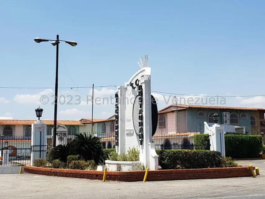 Local Comercial en Venta en Carretera Nacional, Aragua - 72