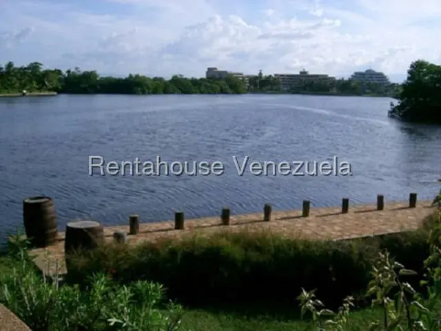 Apartamento (1 Nivel) en Venta en Los Canales de Rio Chico, Miranda - 18