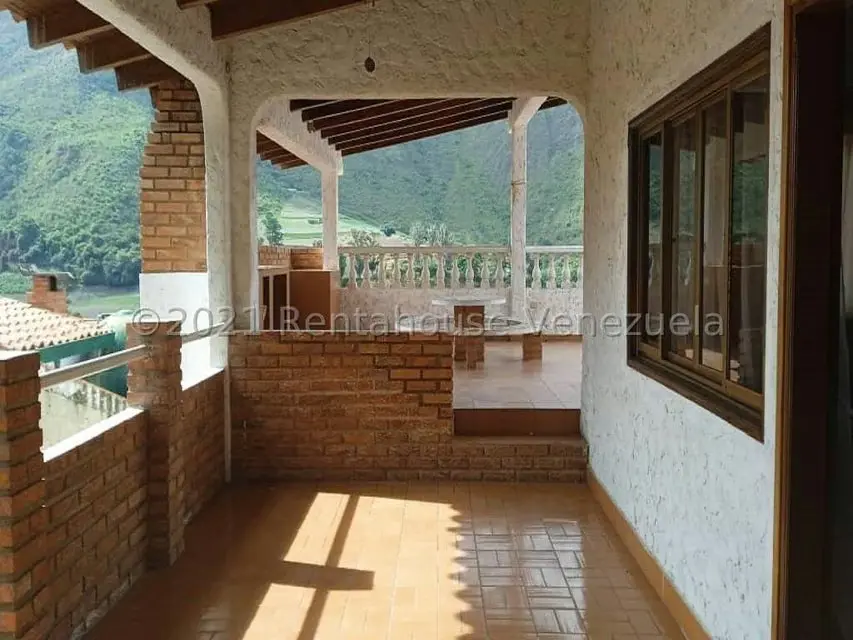Casa (Multipes Niveles) en Venta en Los Cerrillos, Trujillo - 10