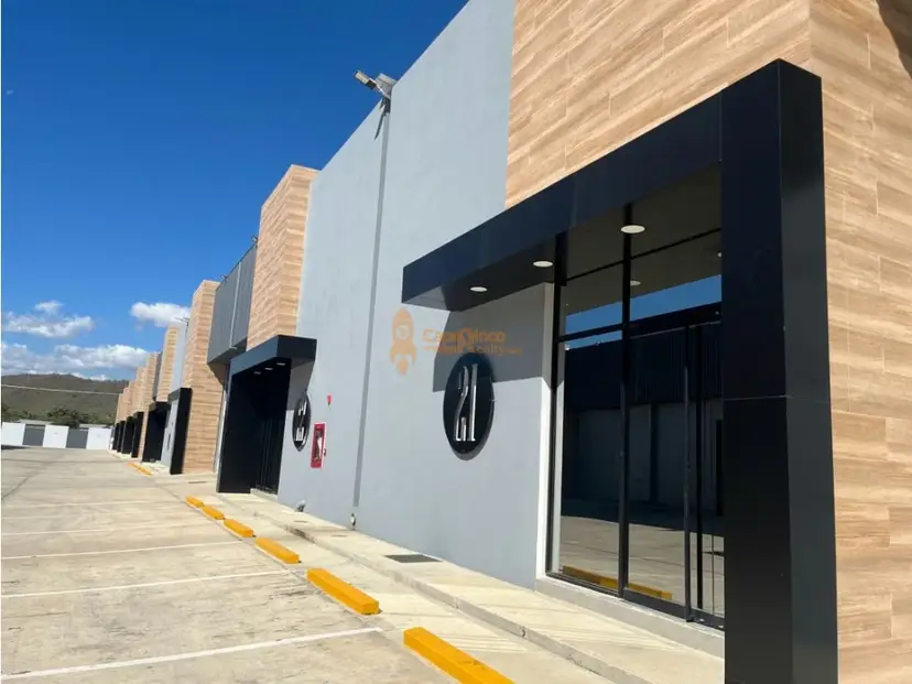 EN VENTA GALPONES EXCLUSIVOS. En San Diego. Aceptan Financiamiento.