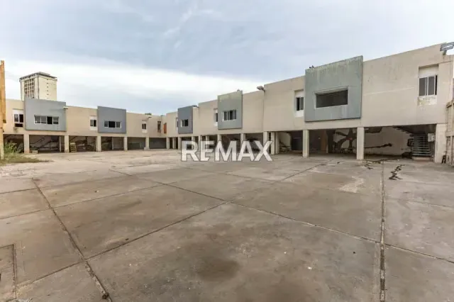 VENDO PROYECTO RESIDENCIAL EN BELLA VISTA ZAPARA