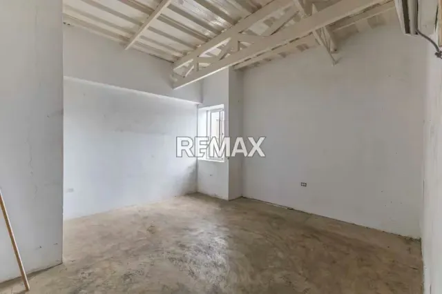 VENDO PROYECTO RESIDENCIAL EN BELLA VISTA ZAPARA - 2
