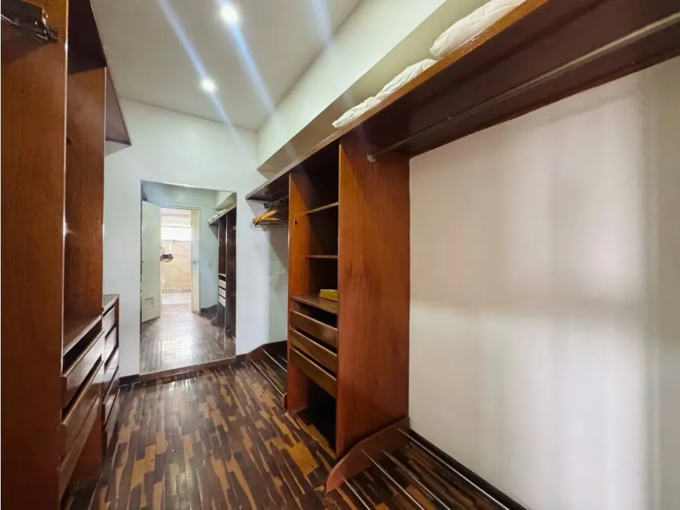 Se alquila apartamento 230m2 3H+S/4B/2P Sta Eduvigis - 18