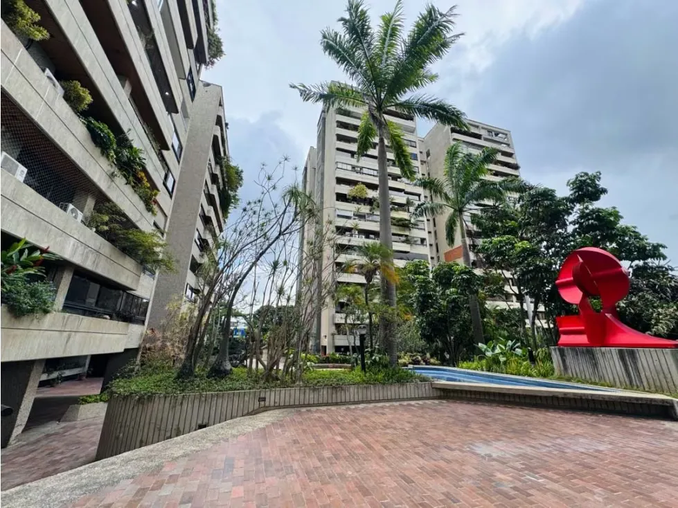 Se alquila apartamento 230m2 3H+S/4B/2P Sta Eduvigis - 26