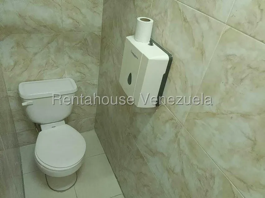 Casa (Duplex) en Venta en San Bernardino, Distrito Metropolitano - 29