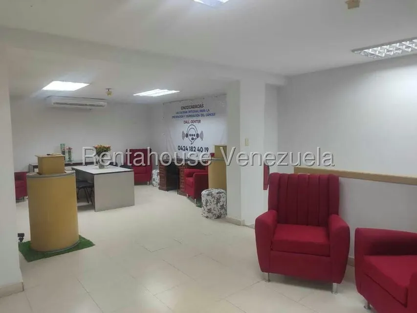 Casa (Duplex) en Venta en San Bernardino, Distrito Metropolitano - 6