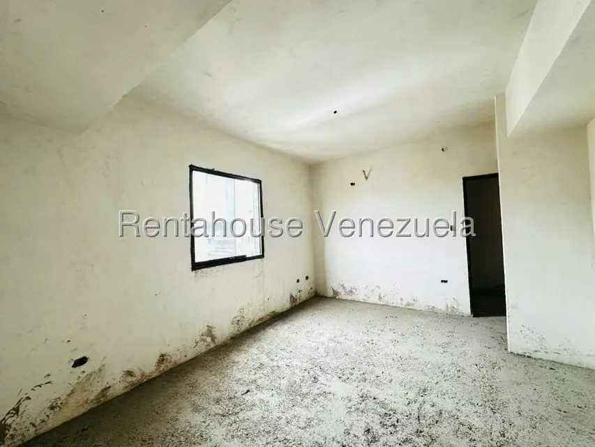 Apartamento (1 Nivel) en Venta en Zona Centro, Aragua - 11
