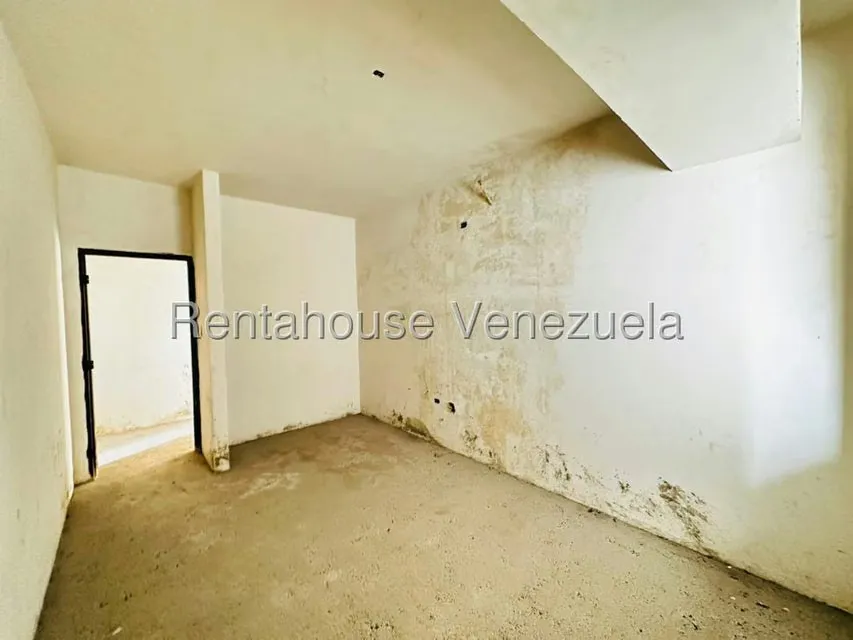 Apartamento (1 Nivel) en Venta en Zona Centro, Aragua - 17
