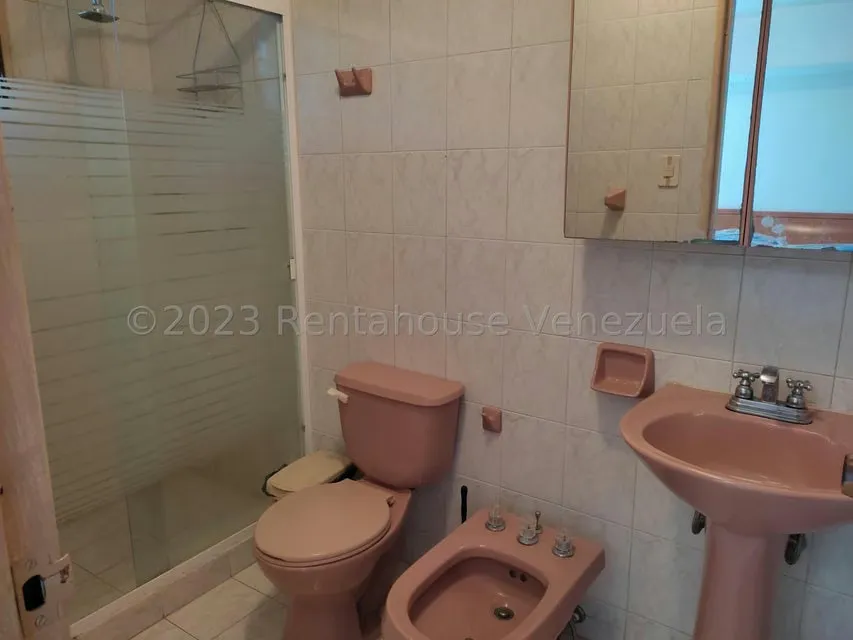 Apartamento (1 Nivel) en Venta en El Cigarral, Distrito Metropolitano - 14