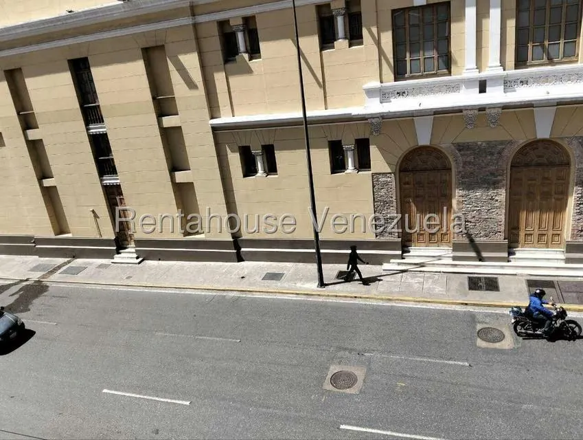 Local Comercial en Alquiler en Parroquia Santa Teresa, Distrito Metropolitano - 10