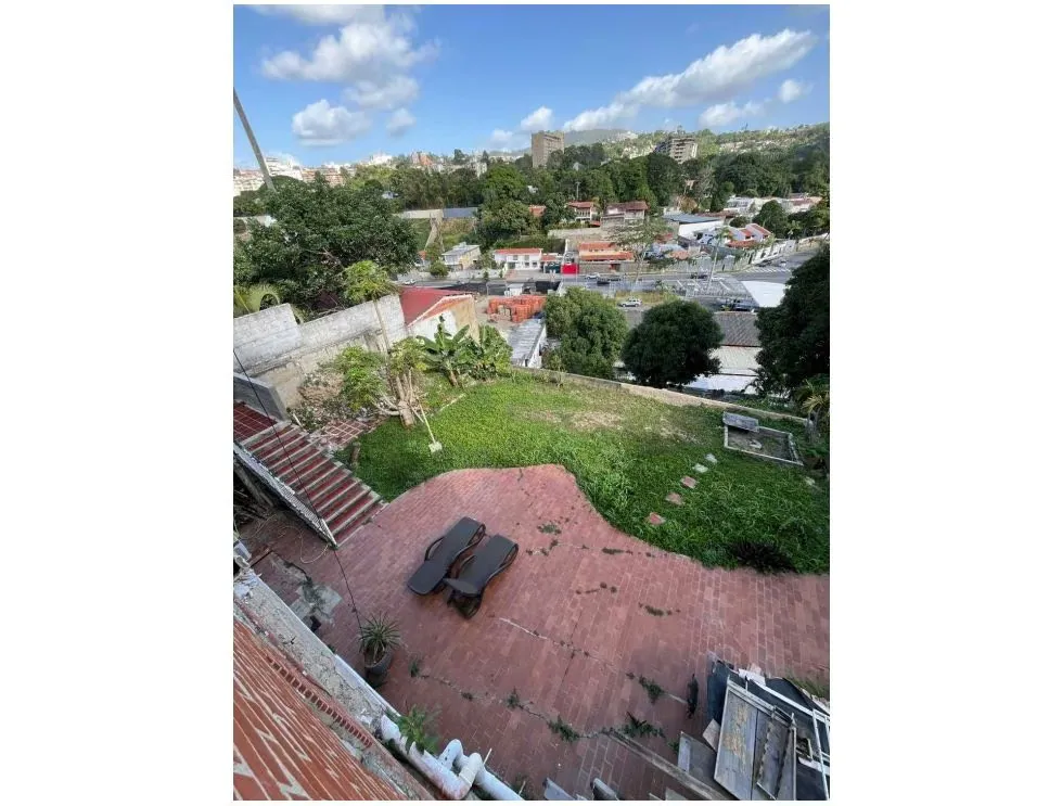 Se vende casa 850m2 Prados del Este 9859 - 13