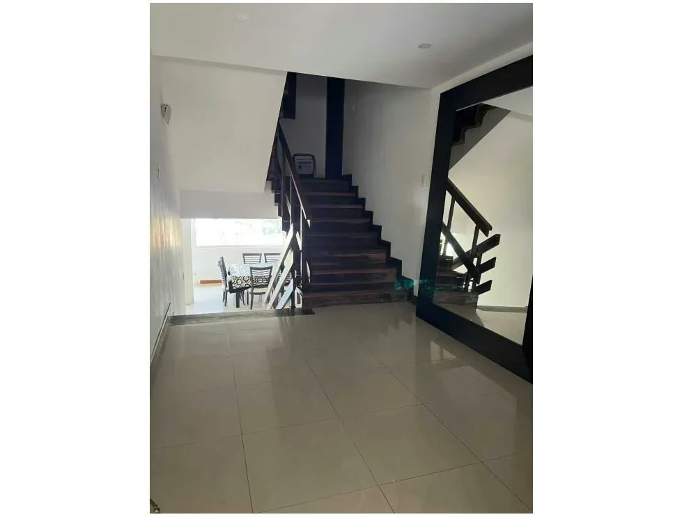Se vende casa 850m2 Prados del Este 9859 - 24