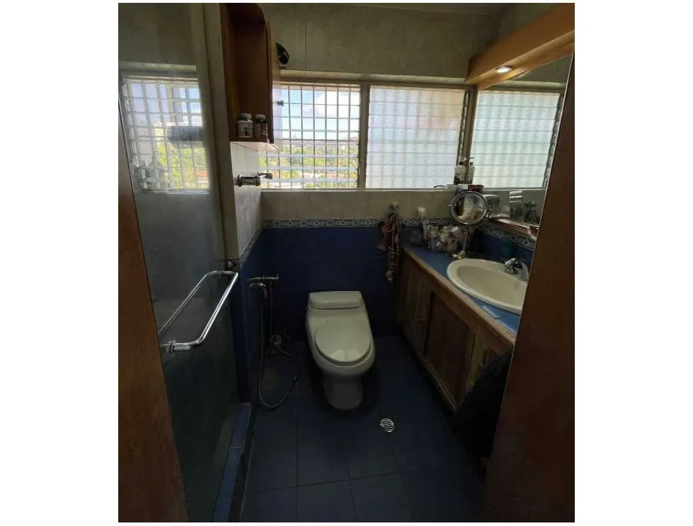 Se vende casa 850m2 Prados del Este 9859 - 27