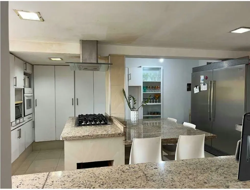 Se vende casa 850m2 Prados del Este 9859 - 5