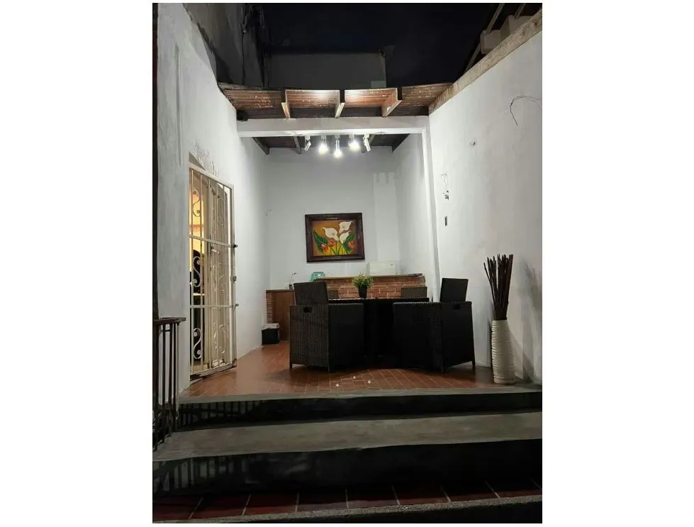 Se vende casa 850m2 Prados del Este 9859 - 10